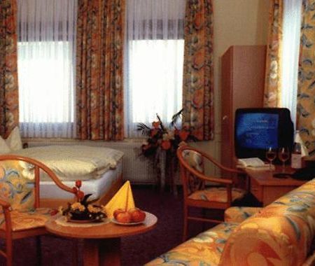 Hotel Traube Fellbach Quarto foto
